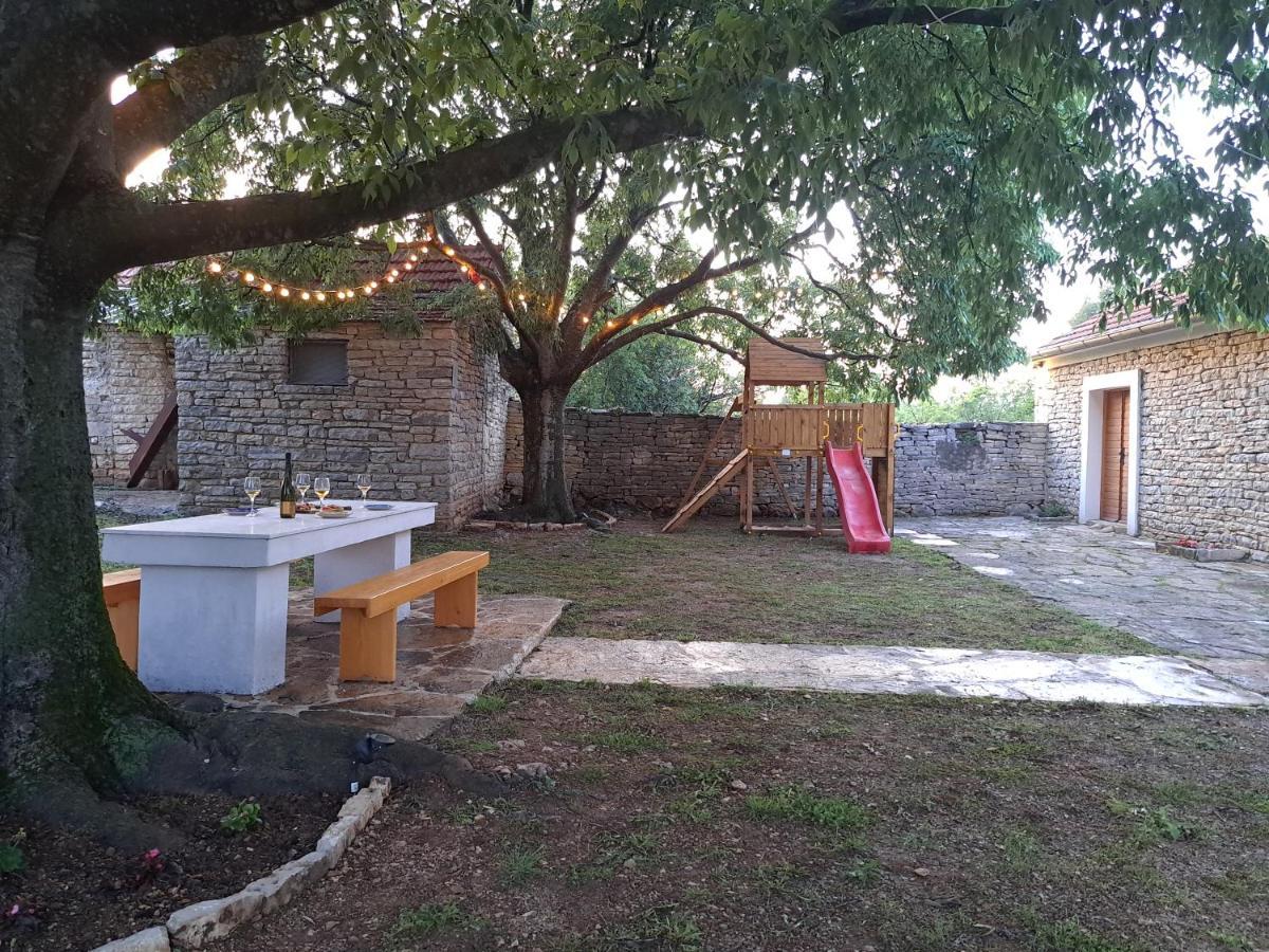 Kuca Dida Jure Holiday home *